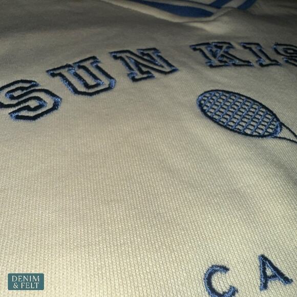 Active USA Sun Kissed California Tennis Retro V-Neck Pullover Sweater S NEW - Picture 4 of 6